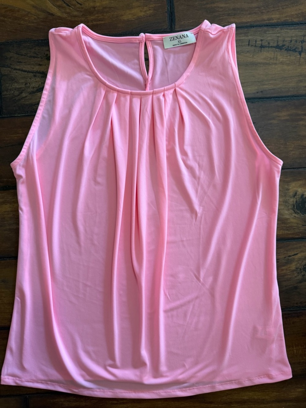 Zenana Outfitters New Without Tags Sleeveless Pleat-Pinkish/Coral